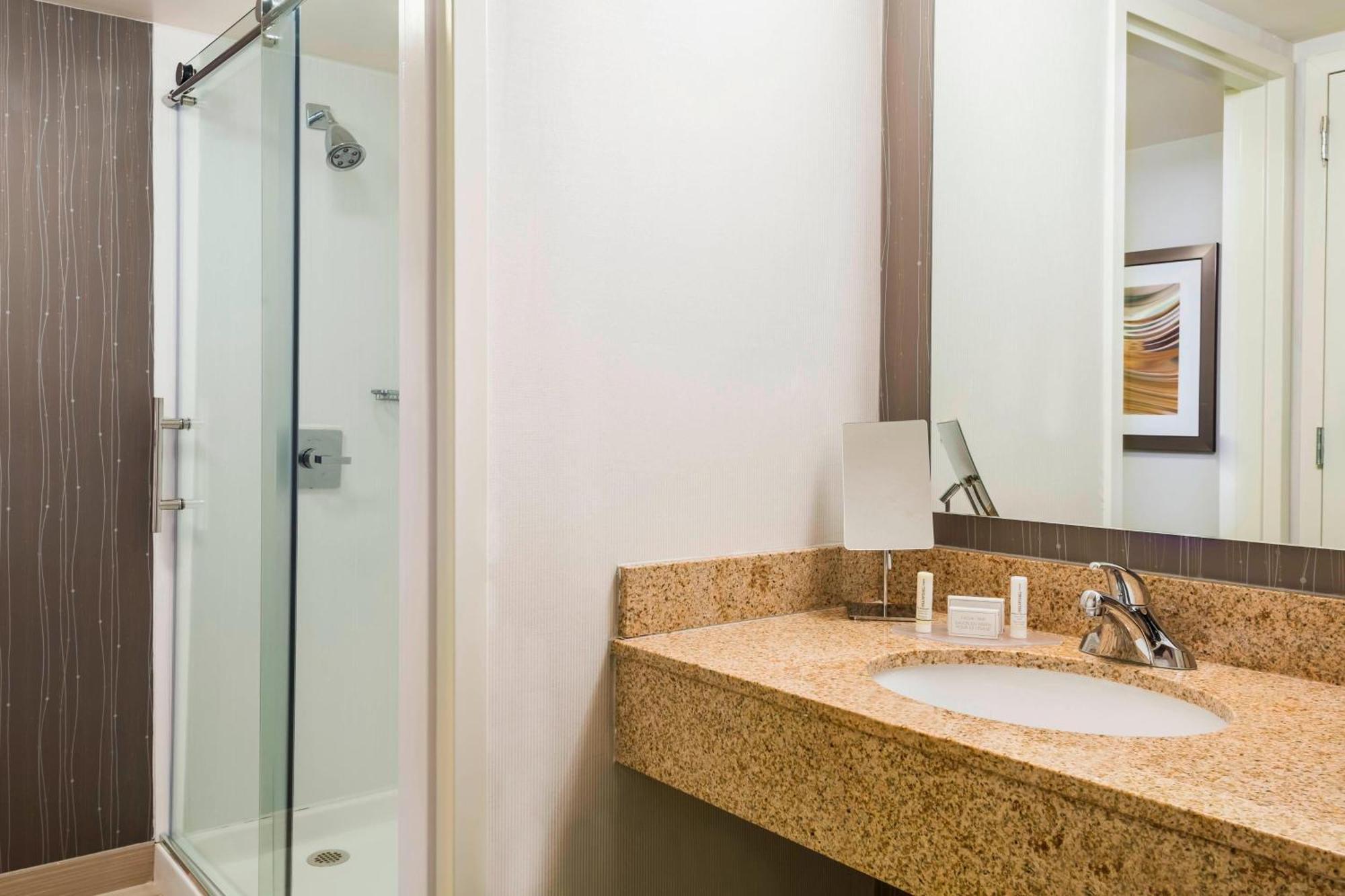Courtyard Knoxville Cedar Bluff מראה חיצוני תמונה